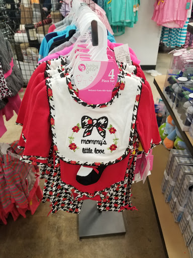 Discount Store «Fallas Discount Stores», reviews and photos, 122 E Olney Ave, Philadelphia, PA 19120, USA