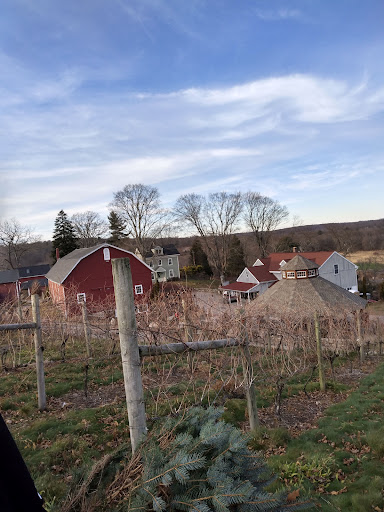 Farm «Jones Family Farms», reviews and photos, 606 Walnut Tree Hill Rd, Shelton, CT 06484, USA