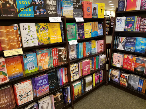 Book Store «Barnes & Noble», reviews and photos, 1758 S Val Vista Dr, Mesa, AZ 85204, USA