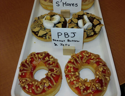 Donut Shop «Country Donuts», reviews and photos, 4524 Golden Triangle Boulevard, Fort Worth, TX 76244, USA