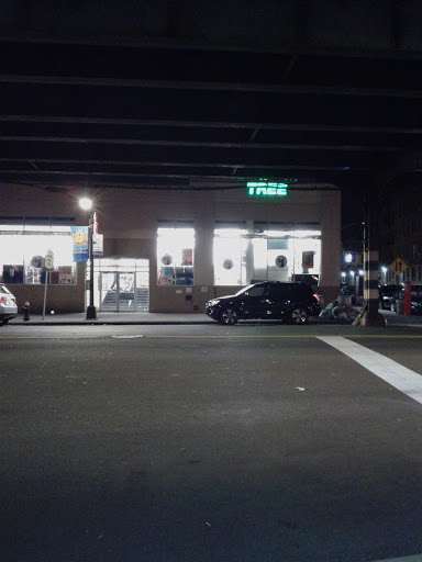 Dollar Store «Dollar Tree», reviews and photos, 5687 Broadway, Bronx, NY 10463, USA