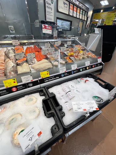 Grocery Store «Whole Foods Market», reviews and photos, 340 N Main St, West Hartford, CT 06117, USA