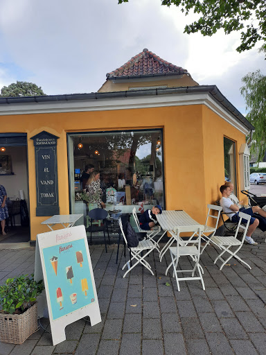 FRØKEN FRIIS in Lyngby, Allerød