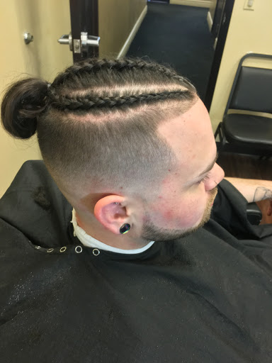 Barber Shop «Shave & Blade Barber Shop», reviews and photos, 9824 West Northern Avenue, #200, Peoria, AZ 85345, USA