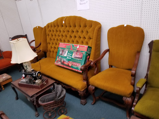 Antique Store «Treasures At Century Plaza», reviews and photos, 3702 Century Dr, Fort Smith, AR 72903, USA