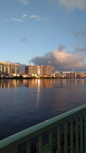 Recreation Center «City of Aventura Community Recreation Center», reviews and photos, 3375 NE 188th St, Aventura, FL 33180, USA