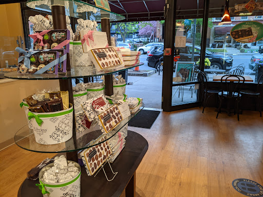 Dessert Shop «Kilwins», reviews and photos, 420 Broadway, Saratoga Springs, NY 12866, USA