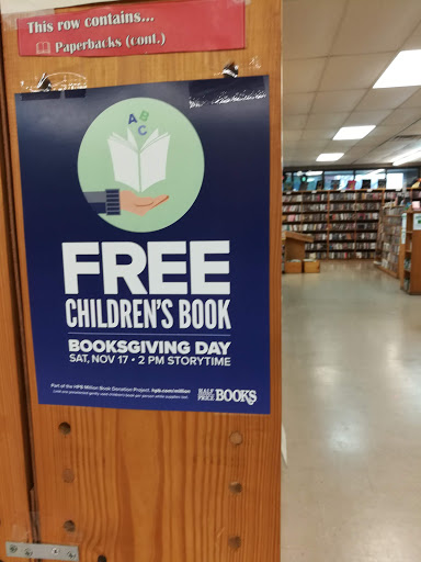 Book Store «Half Price Books Outlet», reviews and photos, 1785 Campbell Ln, Bowling Green, KY 42104, USA