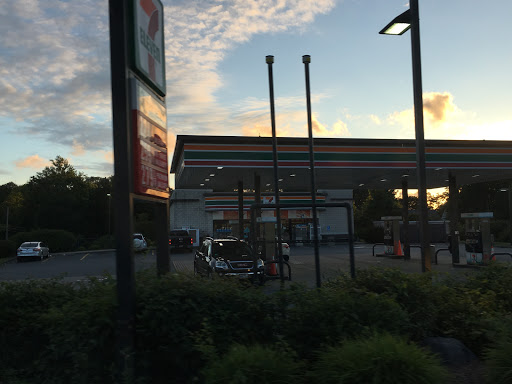 Convenience Store «7-Eleven», reviews and photos, 726 Aquidneck Ave, Middletown, RI 02842, USA