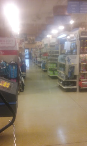 Pet Supply Store «PetSmart», reviews and photos, 181 Wilson Ave, Hanover, PA 17331, USA