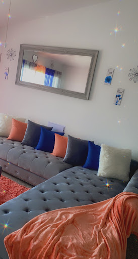 Furniture Store «Furniture Distribution Center», reviews and photos, 5011 W Hillsborough Ave, Tampa, FL 33634, USA