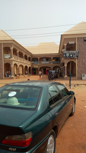 Salako Shopping Complex, Dangi along NNPC, Bida, Nigeria, Park, state Niger