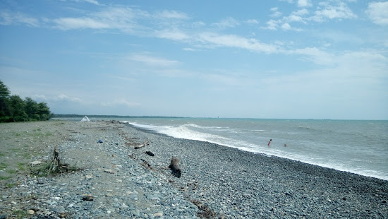 Dghamishi beach
