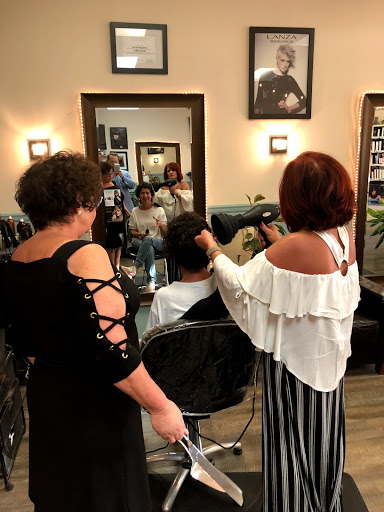 Hair Salon «Salon Tracery LLC», reviews and photos, 330 Falconer Dr # C, Covington, LA 70433, USA