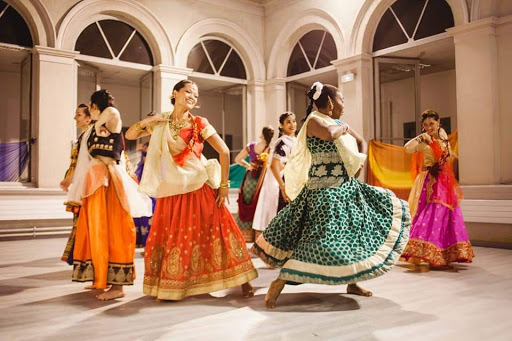 Cours de danse hindoue Lyon