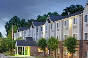 Microtel Inn & Suites by Wyndham Charlotte/University Place image