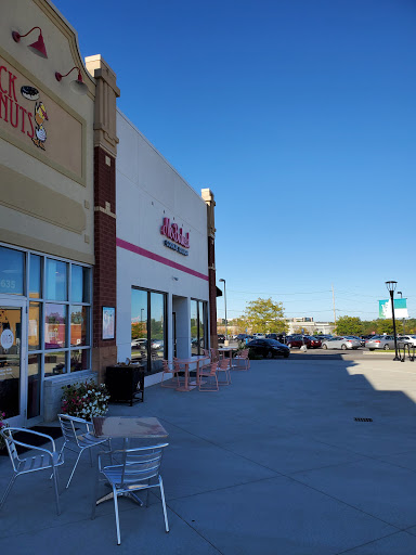 Shopping Mall «Deerfield Towne Center», reviews and photos, 5085 Deerfield Blvd, Mason, OH 45040, USA