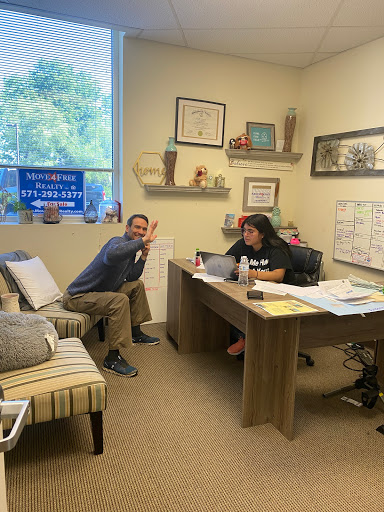 Real Estate School «Move4Free Realty LLC», reviews and photos, 8551 Rixlew Ln #140, Manassas, VA 20109, USA
