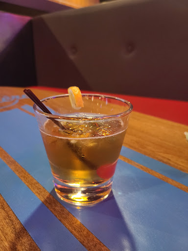 Bowling Alley «Bowlmor Norwalk», reviews and photos, 701 Connecticut Ave, Norwalk, CT 06854, USA