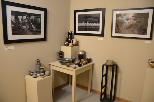 Pottery Store «Mississippi Mud Pottery», reviews and photos, 310 E Broadway, Alton, IL 62002, USA