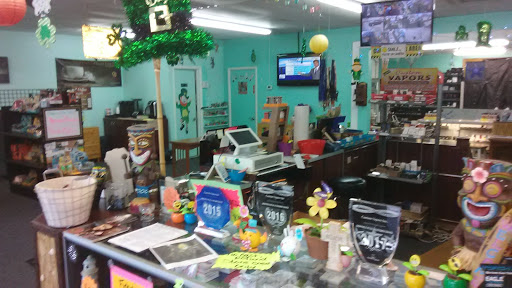 Tobacco Shop «Custom Vapors», reviews and photos, 1005 US-92, Seffner, FL 33584, USA