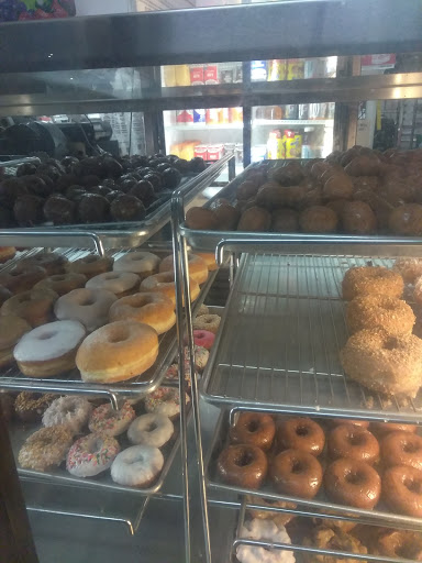 Donut Shop «Kinly Donuts», reviews and photos, 2000 W Manchester Ave, Los Angeles, CA 90047, USA