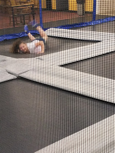 Recreation Center «G6 Airpark», reviews and photos, 10414 SE Washington St, Portland, OR 97216, USA