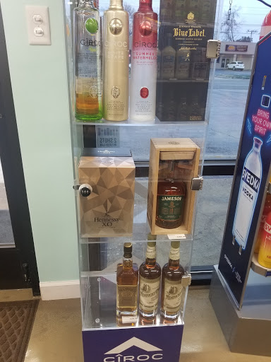 Liquor Store «Red Barn Liquors», reviews and photos, 1731 Us 31W Byp, Bowling Green, KY 42101, USA