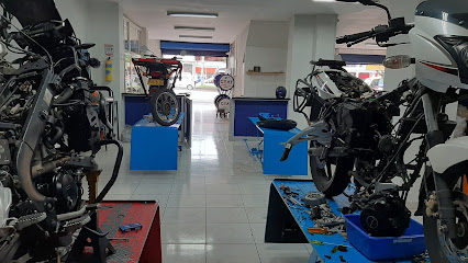 Motos Triple 888