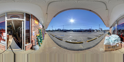 Hardware Store «Benton Hardware», reviews and photos, 411 E 12th St, Benton, KY 42025, USA