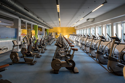 Fitnesscenter California - Landwiedstr. 117, 4020 Linz, Austria