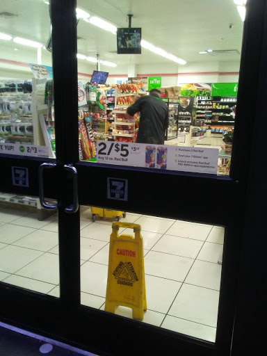 Convenience Store «7-Eleven», reviews and photos, 455 E Foothill Blvd, Azusa, CA 91702, USA