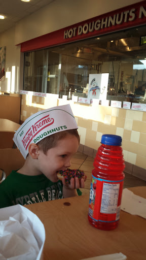 Donut Shop «Krispy Kreme South Charleston», reviews and photos, 42 Riverwalk Plaza McCorkle Ave, South Charleston, WV 25303, USA