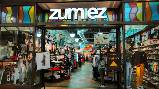 Zumiez, 1828 Tamiami Trail N, Naples, FL 34102, USA, 