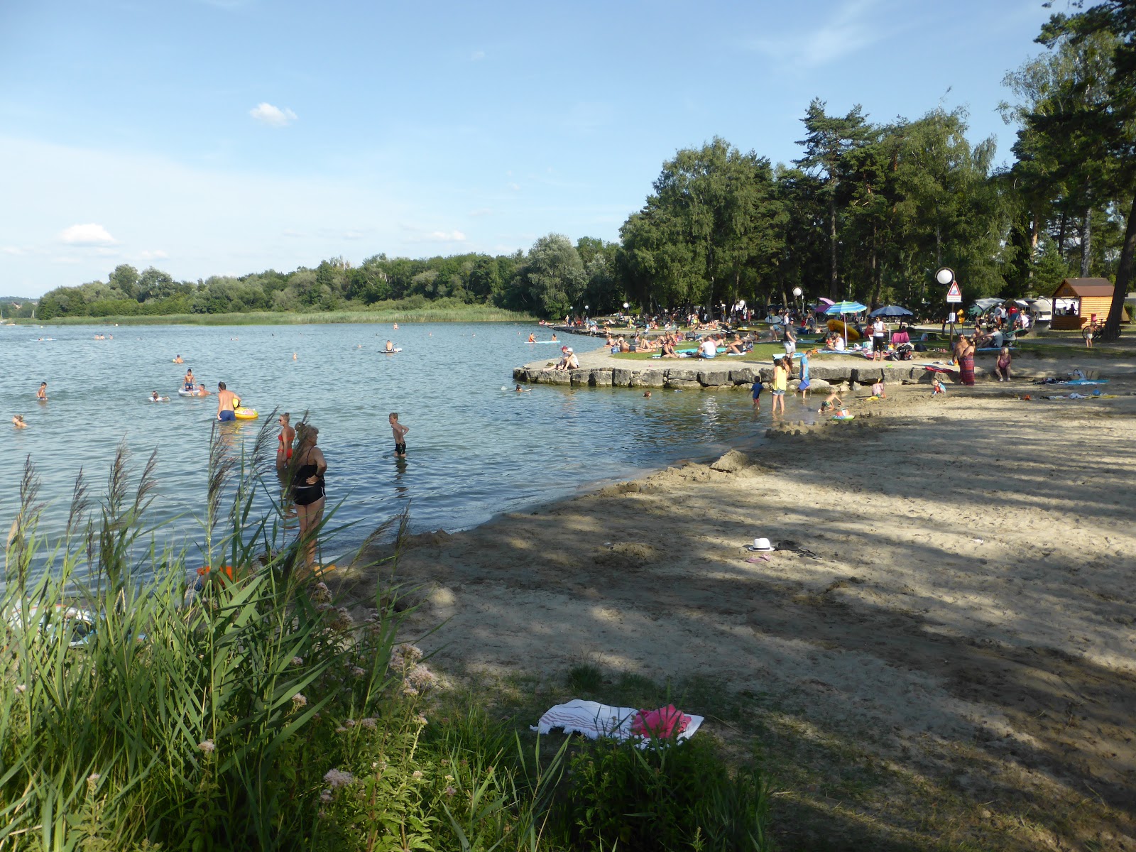 Camping-Port-Plage Avenches'in fotoğrafı çok temiz temizlik seviyesi ile