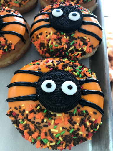 Donut Shop «Dulcet Gourmet Donut», reviews and photos, 23717 Vanowen St, Canoga Park, CA 91307, USA