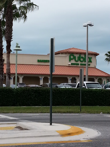 Supermarket «Publix Super Market at Holmes Beach», reviews and photos, 3900 E Bay Dr, Holmes Beach, FL 34217, USA