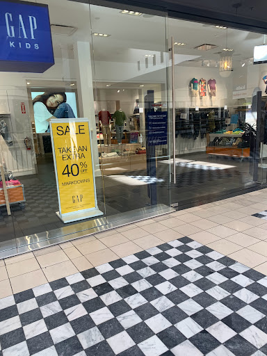 Shopping Mall «Hillsdale Shopping Center», reviews and photos, 60 E 31st Ave, San Mateo, CA 94403, USA