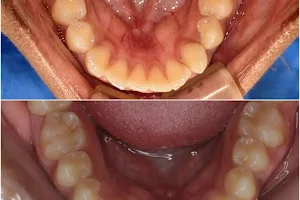 Artisan Smiles Dental Care & Implant Centre image