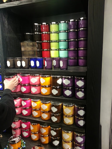 Shopping Mall «University Mall», reviews and photos, 1701 McFarland Blvd E Suite 100, Tuscaloosa, AL 35404, USA