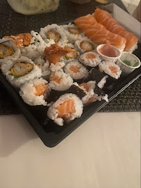 Plats et boissons du Restaurant japonais Yile Sushi à Enghien-les-Bains - n°16