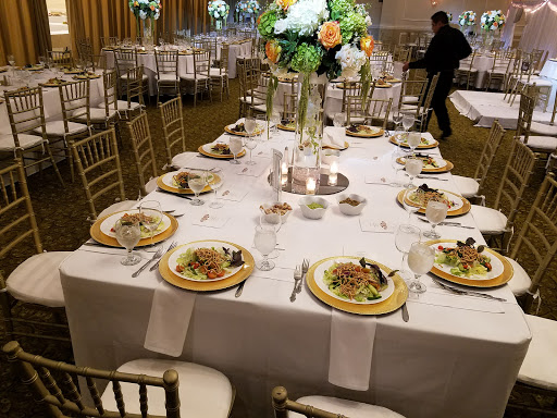 Sportsmens Lodge Hotel image