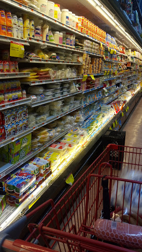 Grocery Store «C-Town Supermarkets», reviews and photos, 702 N 4th St, Allentown, PA 18102, USA