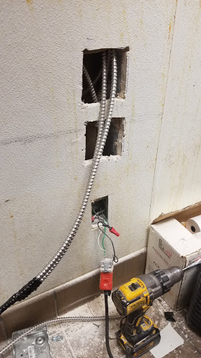 Electrician «Electrical Services FL», reviews and photos, 1800 NE 180th St, North Miami Beach, FL 33162, USA