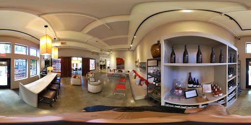 Wine Bar «La Crema Tasting Room», reviews and photos, 235 Healdsburg Ave, Healdsburg, CA 95448, USA