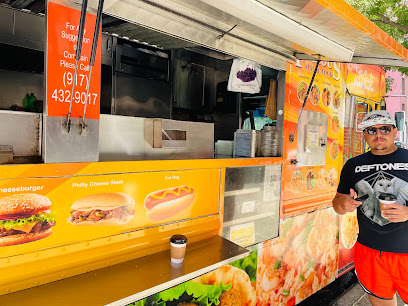 Famous Halal Food (Food Truck) - 501-513 W 45th St, New York, NY 10036
