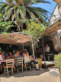 Atmosphère du Restaurant français Chez Bob à Arles - n°4