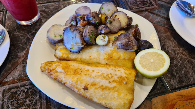 https://saboresdemitierra.qrfour.com/app/menu/MzAx