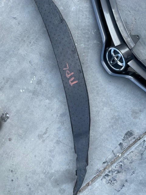 R and G Collision Center