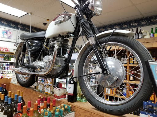 Liquor Store «Staples Corner Liquors», reviews and photos, 1334 Defense Hwy # A, Gambrills, MD 21054, USA